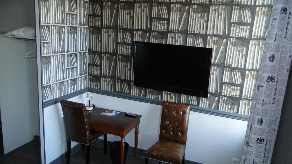Hotel Archange Orleans Room photo
